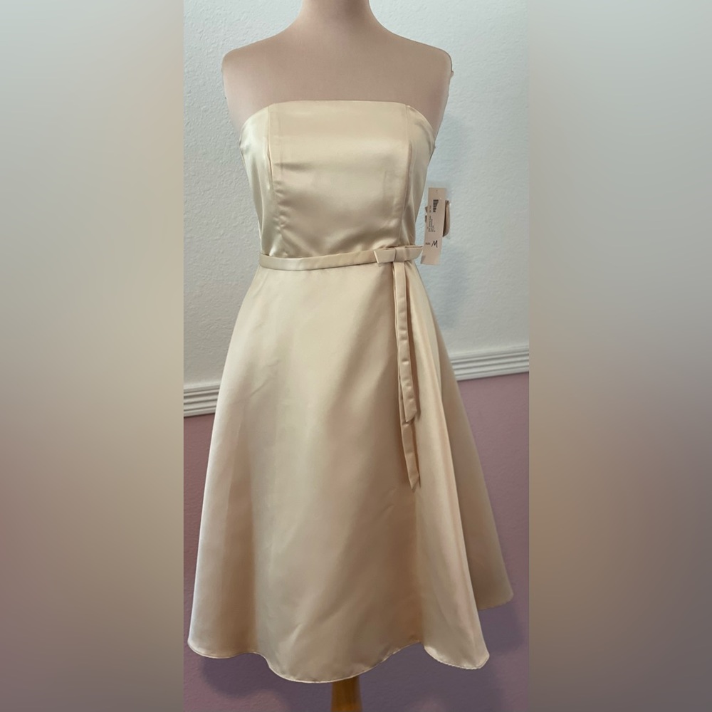 Dancing Queen Gown size M